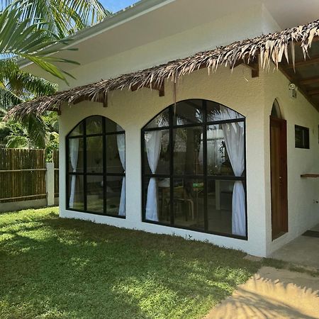 Villa Pura Vida Apartments Siargao General Luna  Exterior photo
